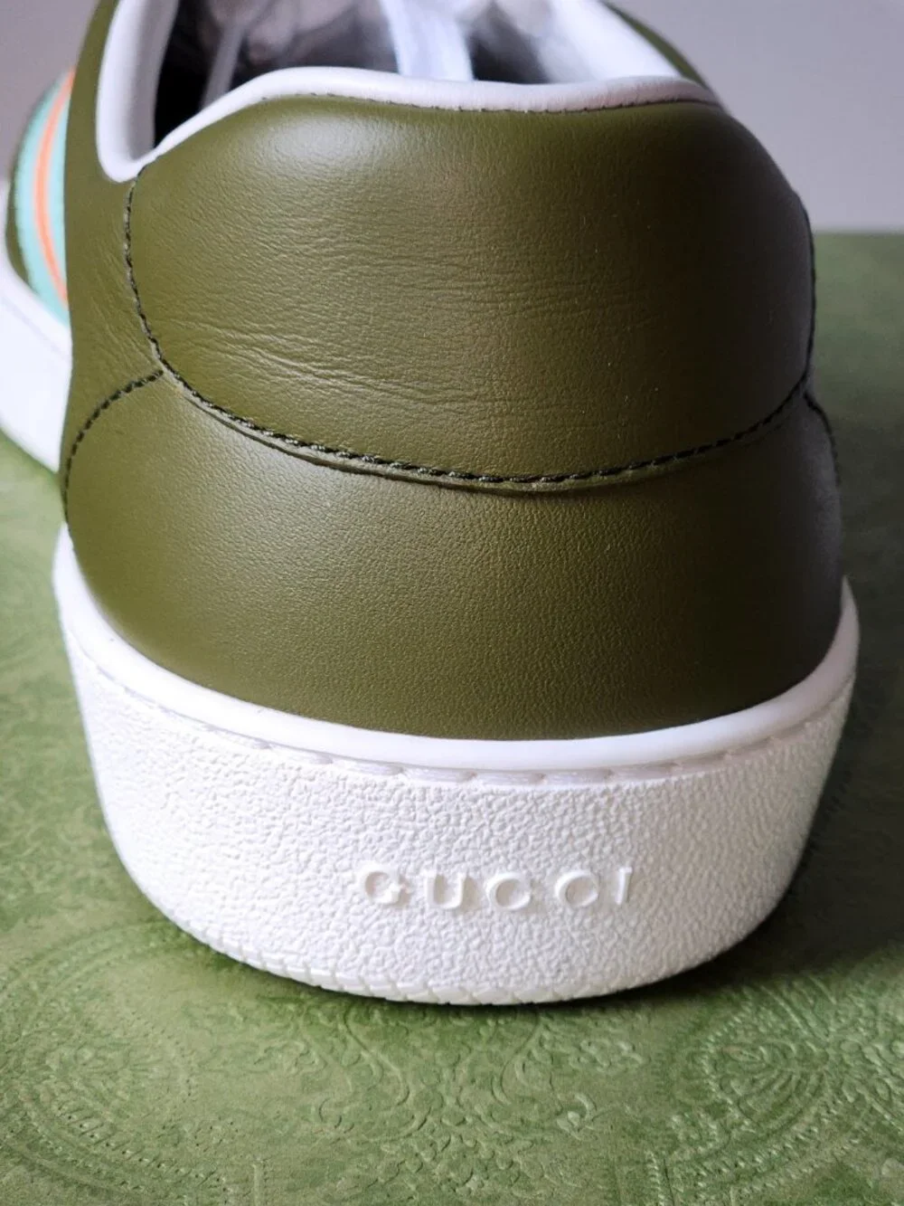 NIB Gucci G74 Web Low sneakers G 8.5 US 9